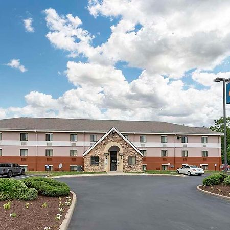 Suburban Studios Louisville East Exteriör bild