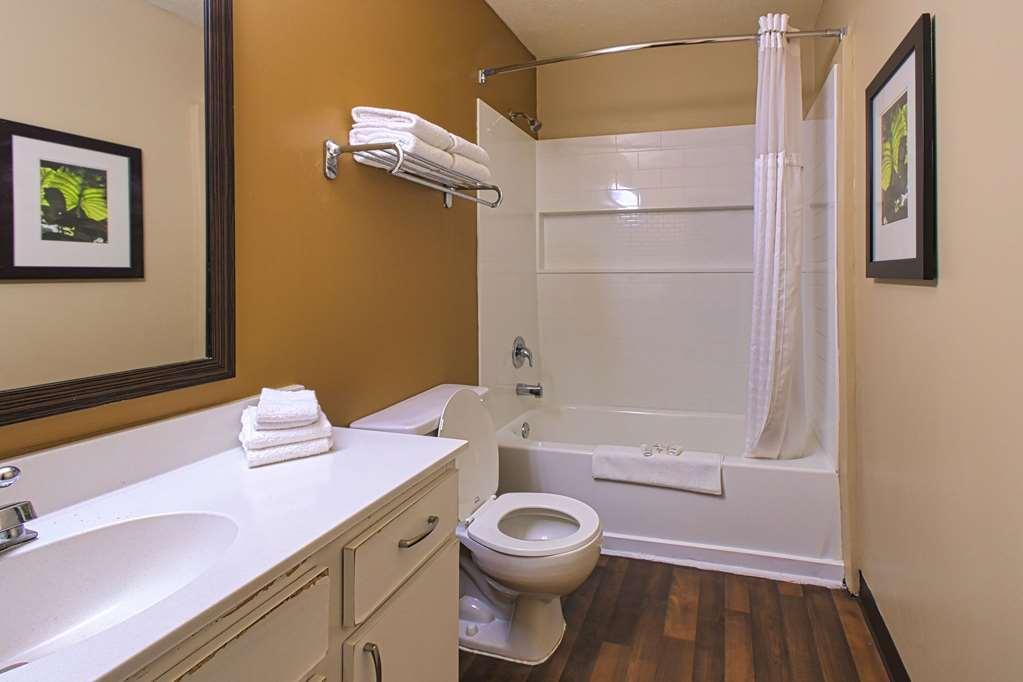 Suburban Studios Louisville East Rum bild