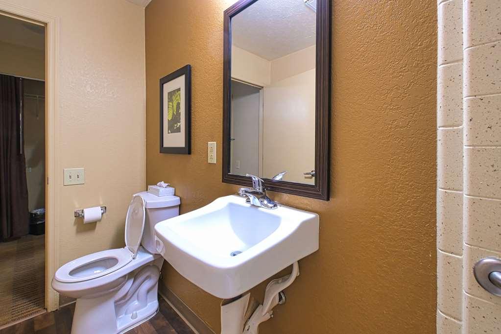 Suburban Studios Louisville East Rum bild