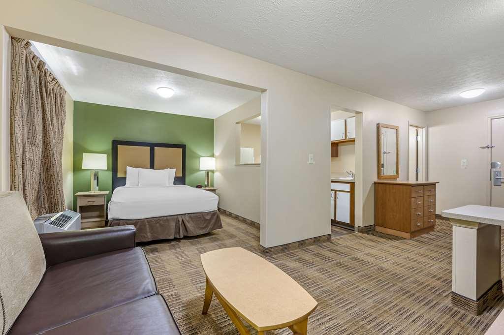 Suburban Studios Louisville East Rum bild
